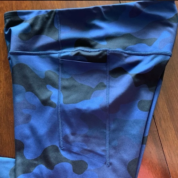 GapFit high rise recycled power 7/8 leggings - Picture 8 of 10